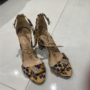 Sam Edelman Yellow and Black Floral Heels